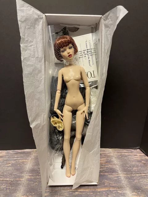 Tonner 16” Deja Vu “Emma At The Races”Fashion Doll LE200 MDC Modern Doll Con