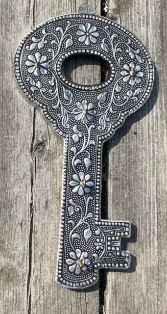 Wall Mount Key Rack Hanger Holder Hook Wooden Keys Organizer Ornate Aluminum