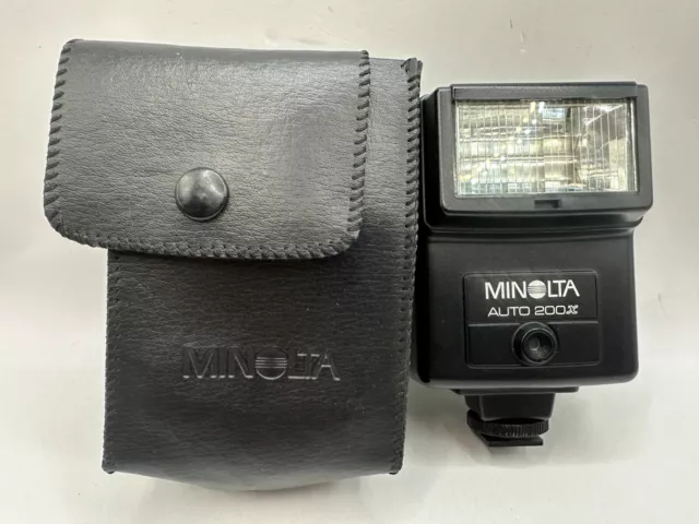 Minolta Auto Camera Electroflash 200X Shoe Mount Flash With Case-