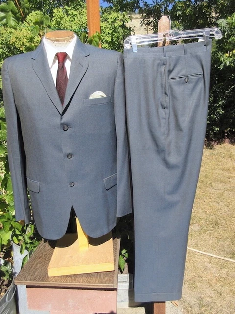Brilliant Blue 1960s 3 Button Sharkskin Suit 44R 32x29 - Great Towncraft Plus