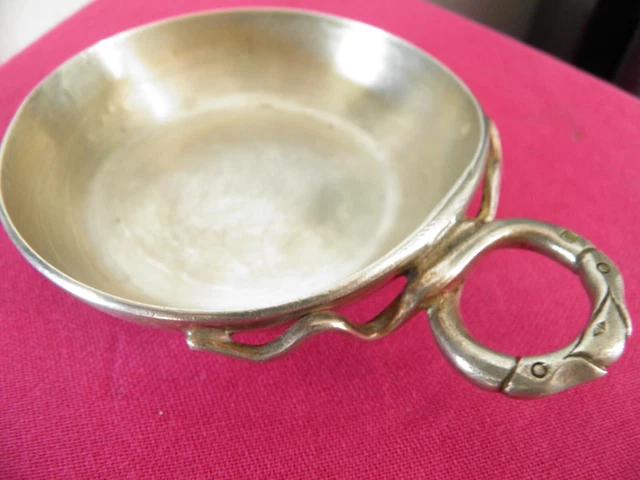 Beau et lourd tastevin trés ancien en argent massif