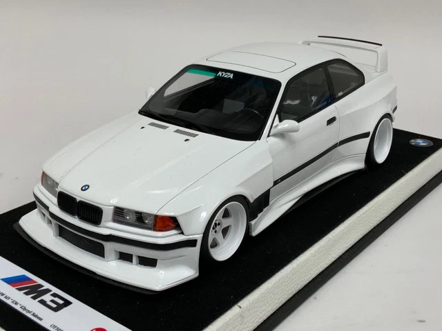 Modèle Réduit BMW E36 Custom Khyzyl Saleem Alpine White - Otto Mobile 1/18 - Neuf