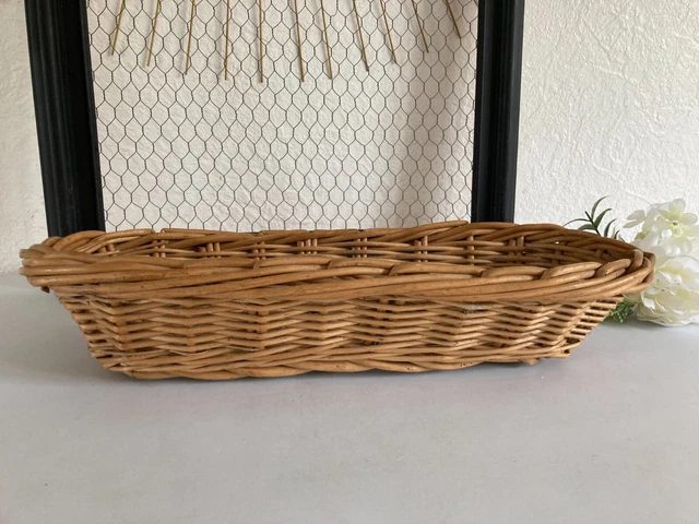 PANIER EN ROTIN et scoubidou blanc EUR 14,90 - FR