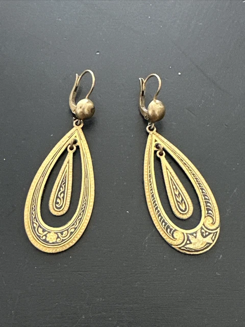 Ancienne Paire De Boucle D’oreille Plaquer Or Createur Art Déco pendante
