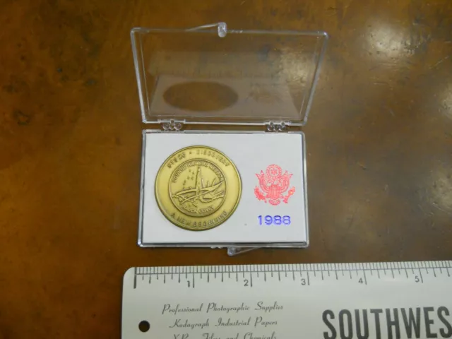 Nasa Shuttle Mission Sts26-Discovery Bronze Medallion (New In Display Box)