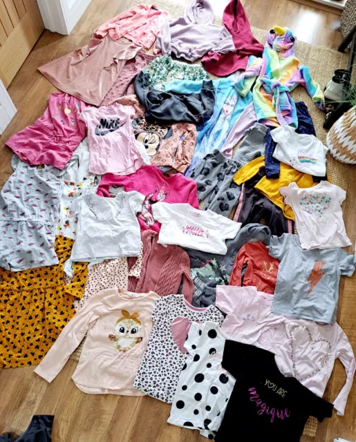 Huge BUNDLE of GIRLS CLOTHES age 5-6 years TSHIRTS leggings robe, jumpers