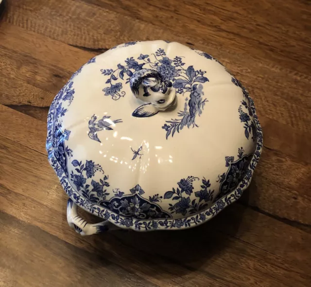 Soupière Avec Prise Au Dauphin En Faïence De Gien Delft Bleu