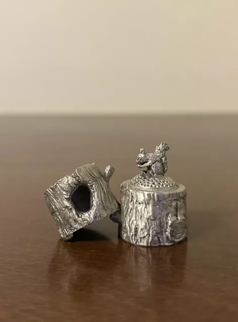 Vintage Pewter Thimble Collectors Club 2 Piece Squirrel & Tree TCC England