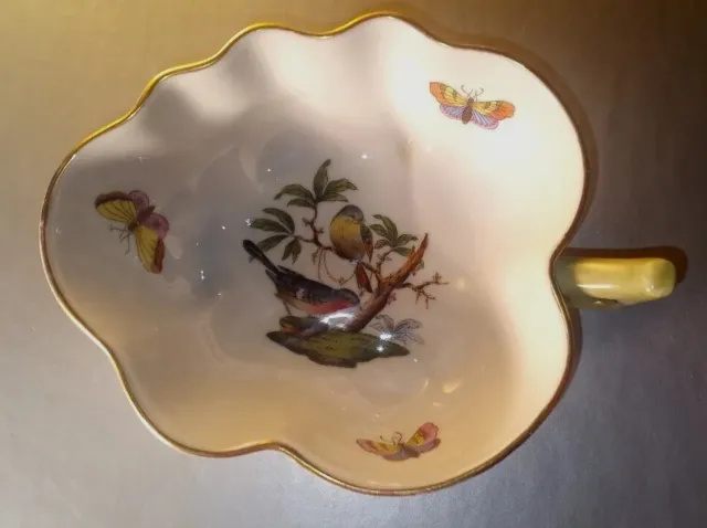 Rare- HEREND TWIG HANDLED LEAF SHAPED DISH Bird Butterfly Pattern 200/RO 1984