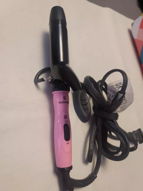 Plugged In Travel Stow 'N Go' Mini Curling Iron Wand Pink