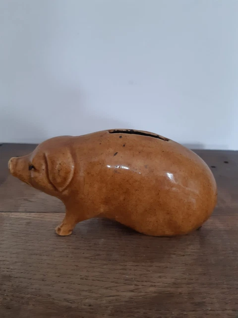 Ancienne Tirelire à Casser En Plâtre - Chien Marron - Hauteur 16 Cm - Brocante