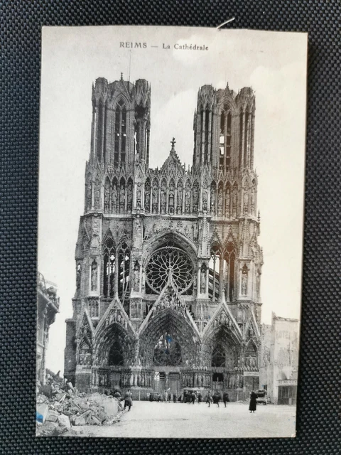 CPA 51 REIMS - La Cathédrale