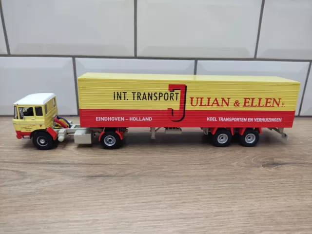 Ixo / 35 Daf 2600 Semi Transport Julian & Ellen Eidhoven Holland 1/43