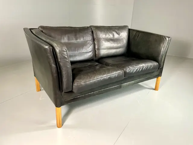 EB3926 Vintage Danish 2 Seat Black Leather Sofa, Retro, MCM, M2SS