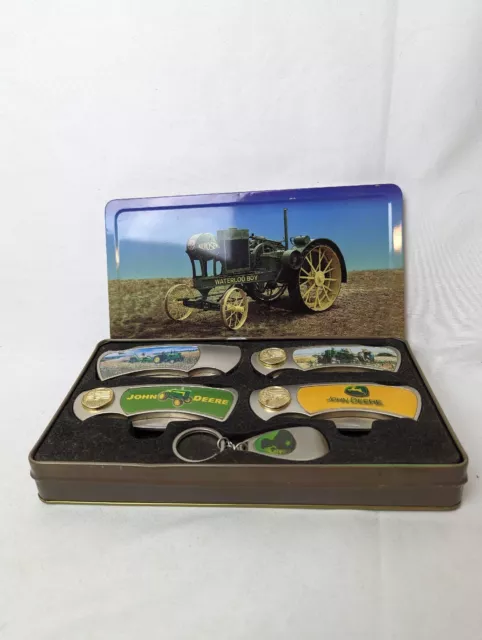 John Deere Collector Knife Gift Set