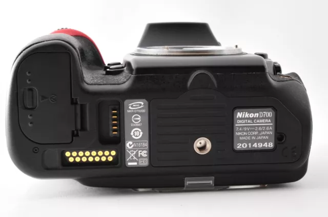 [NEAR MINT] Nikon D700 12.1MP Digital SLR Body Mb-D10 Battery Grip from JAPAN 9