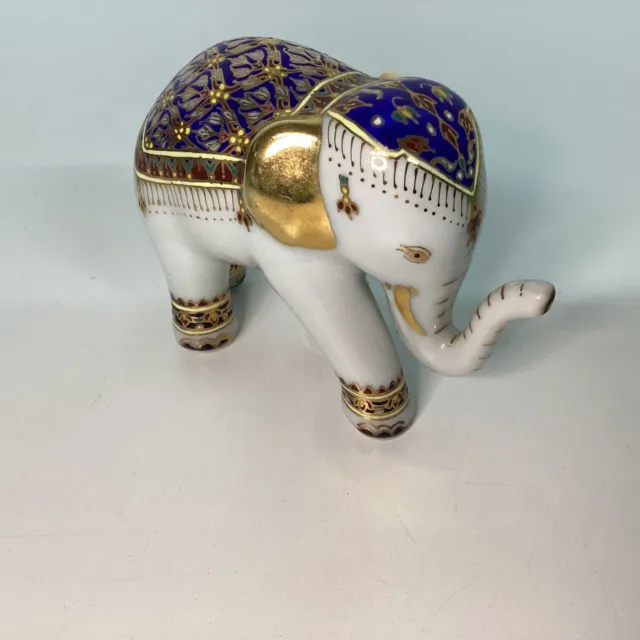 Benjarong 18ct Gold Detail Porcelain Elephant Hand Painted in Thailand(E1) W#689