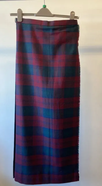 Edinburgh Textile Ladies red kilt skirt Made In Scotland Occasional Wear