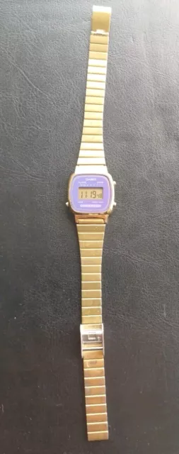 CASIO LA670W (3191) 25mm Gold tone and purple Watch - New Battery