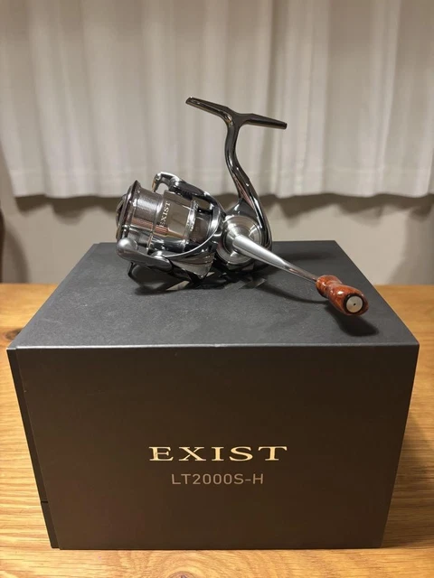 リール 22 EXIST LT2000S-P ダイワ イグジスト LT2000S-P