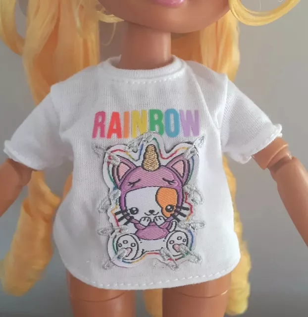 Rainbow High Dolls Clothes. Sunny Madison Special Edition Twin Fab Logo Top NEW!