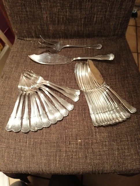 12 Couverts à Poisson Métal Argenté Modèle Filets SFAM 24p Fish Cutlery Set 10 Plun