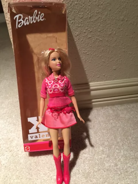 Barbie XO Valentine 2002 Mattel Doll Please Read