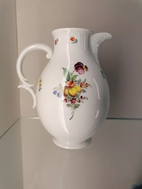 Alte Kaffeekanne Nymphenburg Dekor 865 Blumen Malerei ca. 20 cm Höhe 1.Wahl