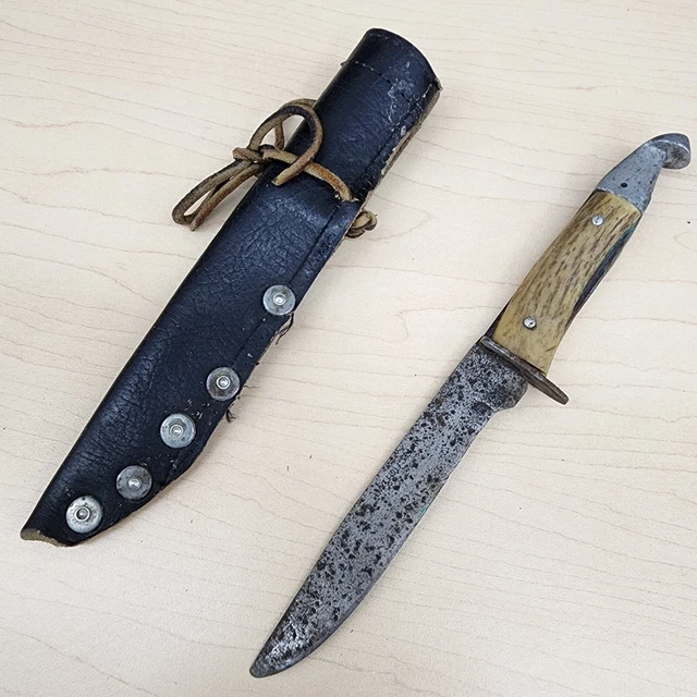 Vintage Antique Woodsman Fixed Blade Hunting Knife Dagger w/ Leather Sheath NR
