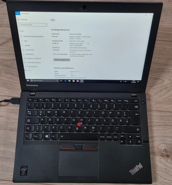 Lenovo ThinkPad X250 12,5" i3-5010U 4GB 2x2,1GHz 500GB Win10Pro + ThinkUltraDock