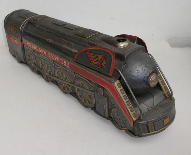 ANCIEN JOUET EN tole locomotive à restaurer ou pièces EUR 15,00 ANCIEN JOUET EN tole locomotive à restaurer ou pièces EUR 15,00