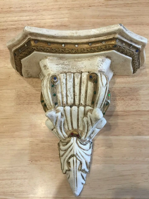 One vintage decorative Wall Corbel, Cream/gold wood - Home decor