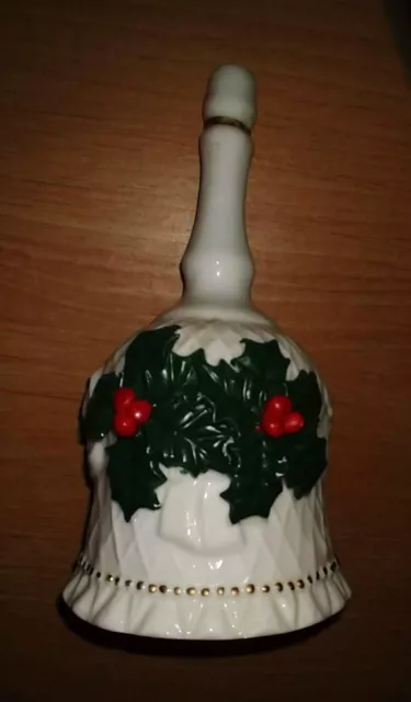 Lovely Vintage Christmas Porcelain Holly Red Berries Bell 6 Inch