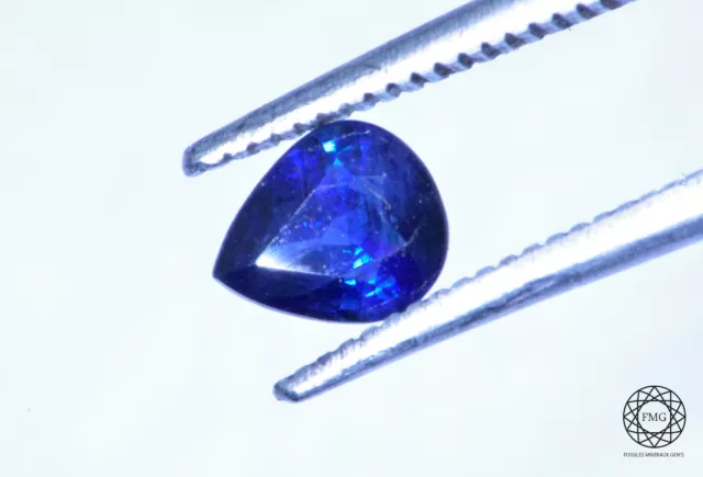 Saphir bleu 0.75ct  top color Sri lanka Ceylan Sapphire dark Blue FMG Gemstones