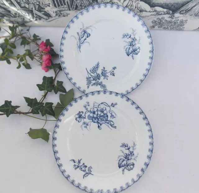 2 Anciennes Petites Assiettes Sarreguemines Terre De Fer Vega Decor Fleurs