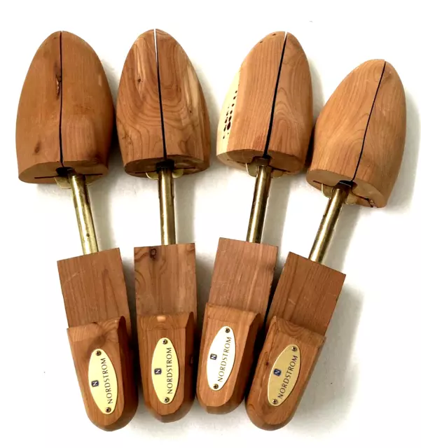 NORDSTROM Mens Cedar Wood Shoe Trees Stretchers Keepers Size Med LOT of 2 pairs