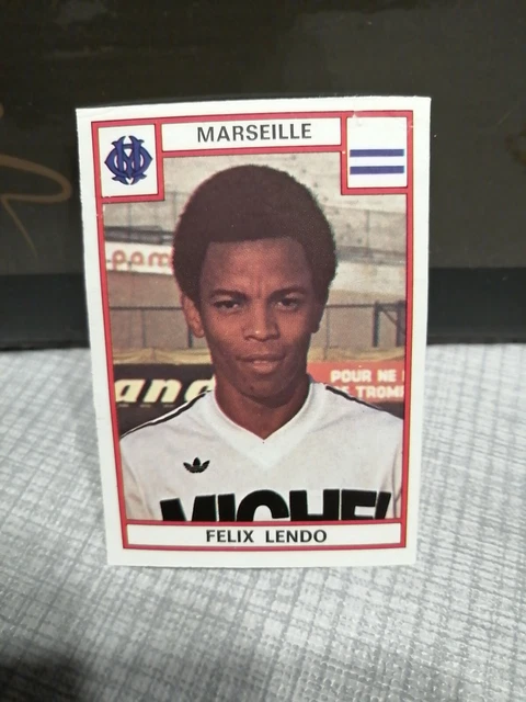 N°213 VANUCCI OLYMPIQUE MARSEILLE OM AGEDUCATIFS PANINI FOOTBALL 1974-1975