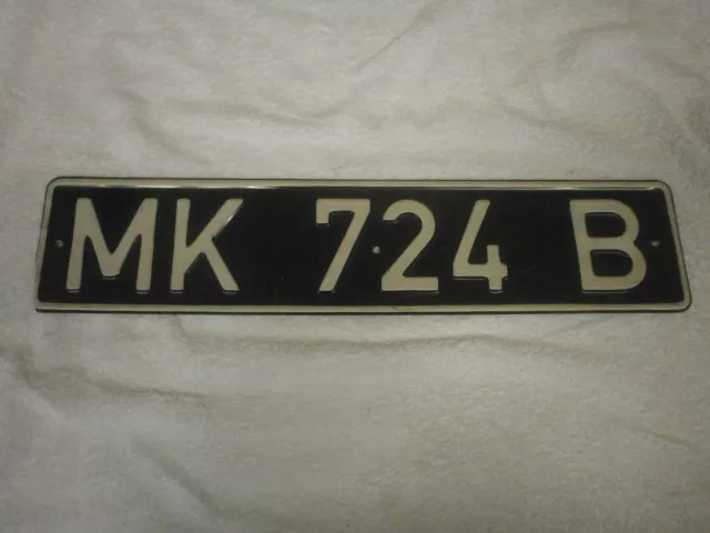 BRITISH FORCES IN GERMANY 1960s VINTAGE #MK 724B RARE LICENSE PLATE