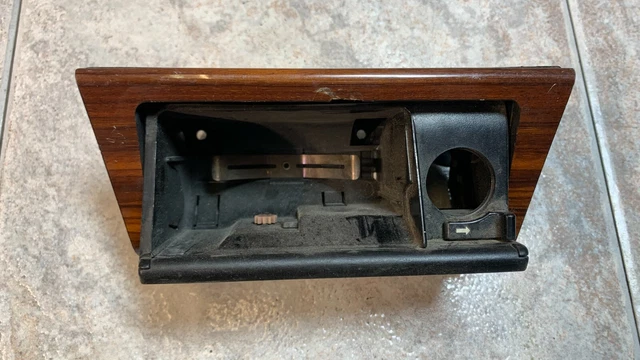 Nuovo Bocchetta Aria Centro Ventilazione per Mercedes W201 190E 190D Anno