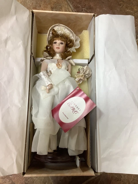 Antique Bisque limoges carat “Cecile”