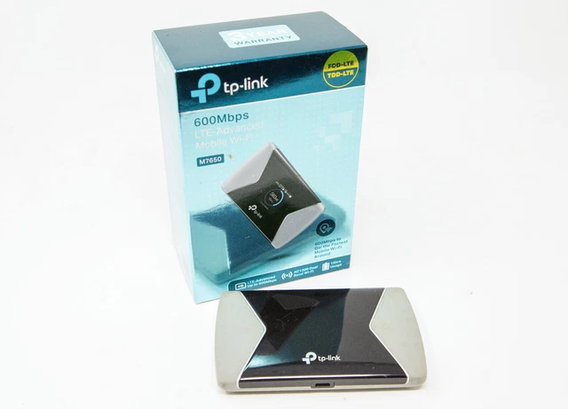 TP-Link 600 Mbps LTE-Advanced Mobile Wi-Fi Router M7650 - Black/Grey