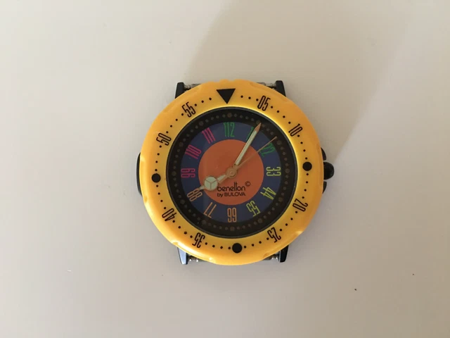 VINTAGE WATCH BENETTON by BULOVA Reloj Quartz EUR 35,00