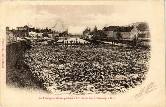 CPA Arrival du Bois a CLAMECY Le Flottage a Lost Logs (864905)