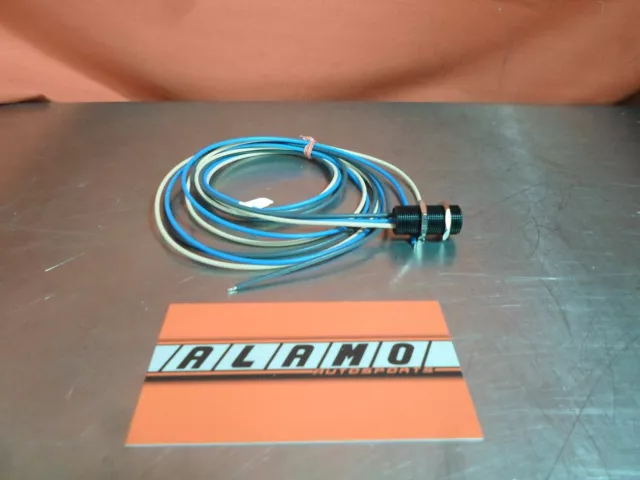 Short Cherry Hall Effect Geartooth speed Sensor GS100701