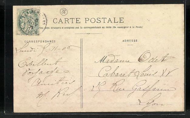 CPA Entre-Deux-Guiers, Place Centrale 1905 2