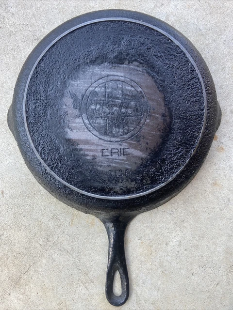 Vintage Griswold 9 Skillet, 710D Erie, Slant Logo, Cast Iron Unrestored Nice! Vintage Griswold 9 Skillet, 710D Erie, Slant Logo, Cast Iron Unrestored Nice!