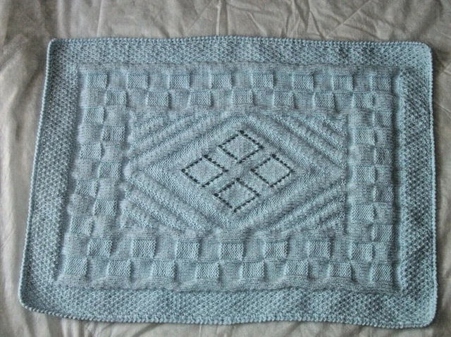 Couverture bébé au tricot