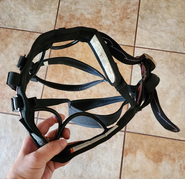 Black Diamond Rock Climbing Harness, Black/purple/orange/red Size 4 women's XXS