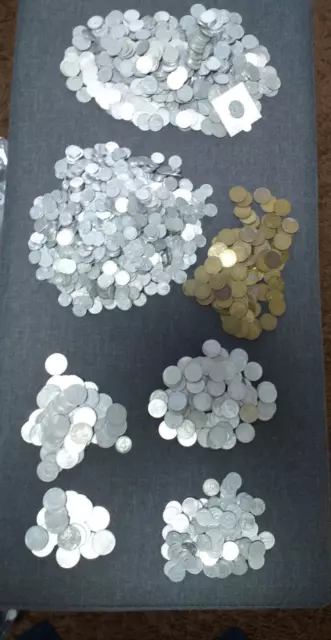 Hunderte Münzen DDR Konvolut , 1,5,10, 20 ,50 Pfennige , 1 und 2 Mark Stücke