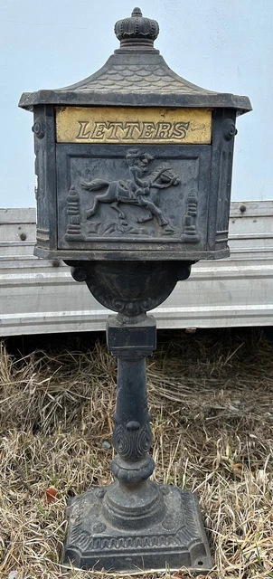 POST PEDESTAL LOCKING Mailbox Cast Iron Letter Box Black Vintage $449.